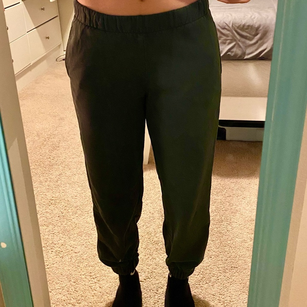 Dark green brandy melville sweat pants